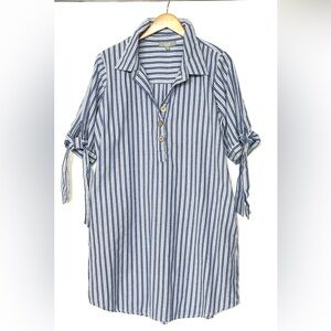 Striped Blue Button-Up Women's dress with‎ pockets size XL